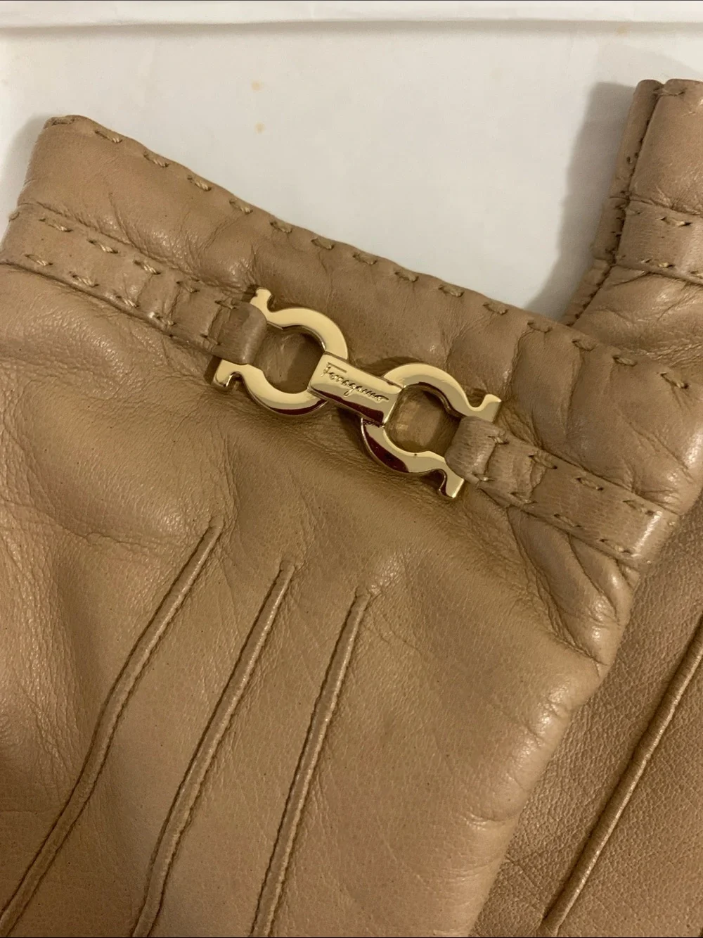 EUC Salvatore Ferragamo Tan Leather Gloves with Gold Gancini Details